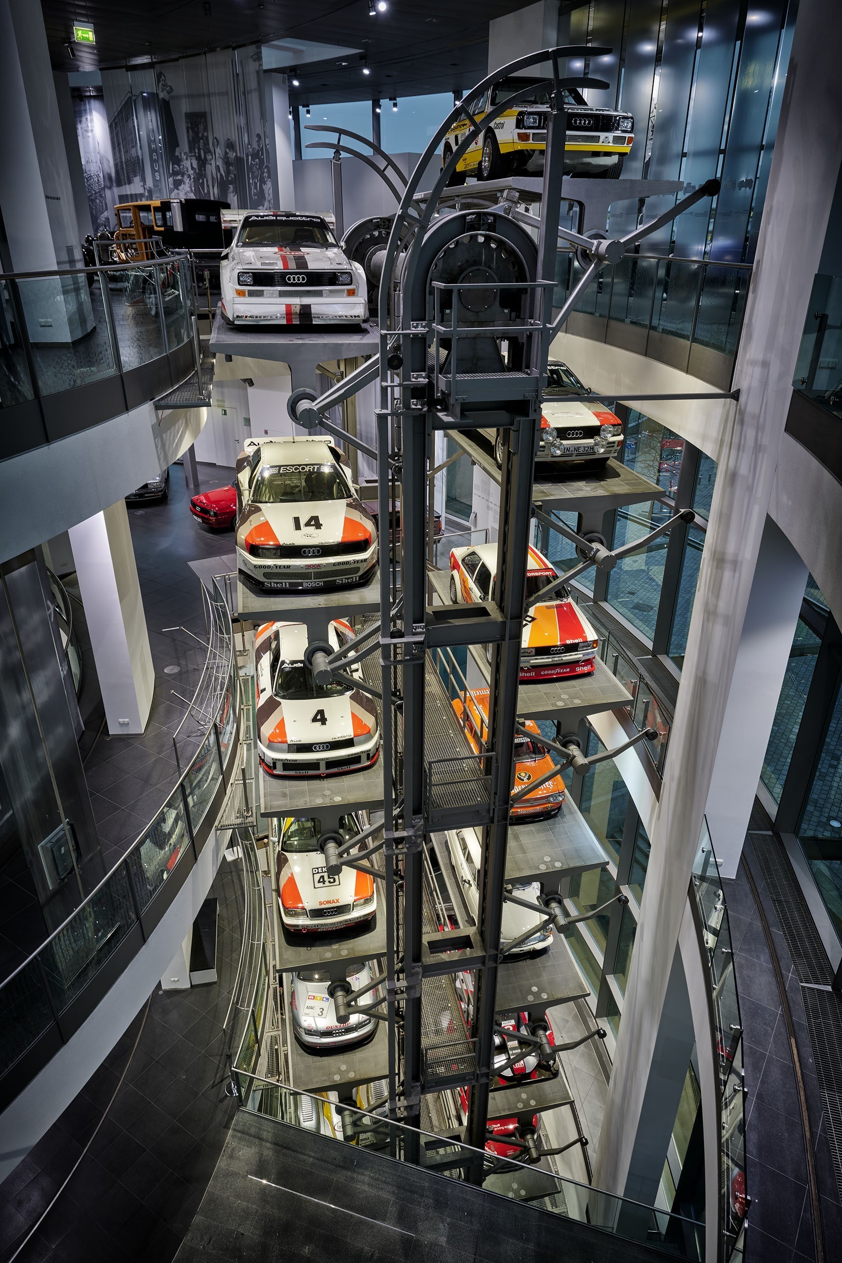 Audi museum mobile 20. yaşını yeniliklerle kutluyor