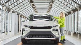 1770360996_Skoda_Kuresel_Uretimini_Artirarak_Yillil_1_Milyon_Barajini_Asti